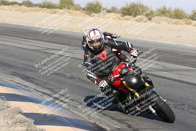 media/Dec-01-2025-Moto Forza (Mon) [[2daa91e15f]]/3-Beginner Group/Session 4 (Turn 10 Inside)/